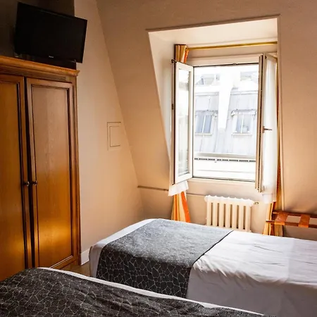 Hotel New Gare Du Nord Parigi