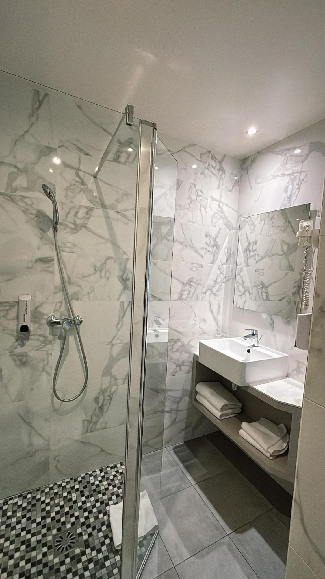 Hotel New Gare Du Nord 2*